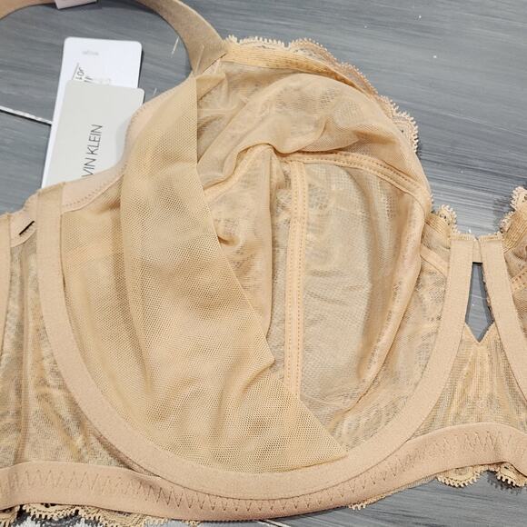 Calvin Klein Seductive Comfort Bra 42D With Lace Full Coverage  QF1741 Beige - Picture 7 of 12